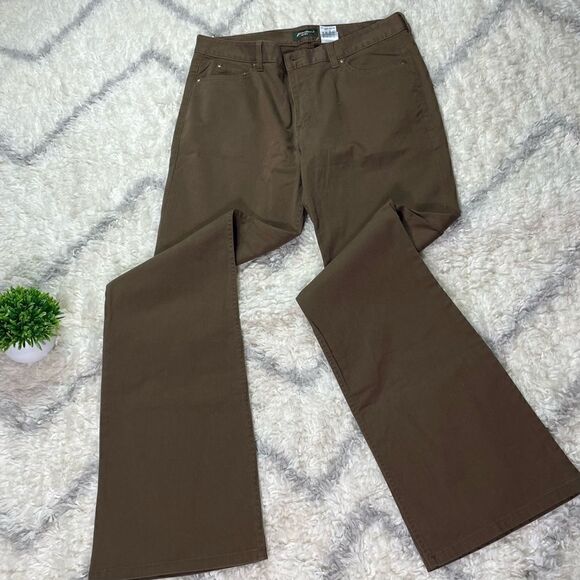 Eddie Bauer flare pants - Picture 1 of 8